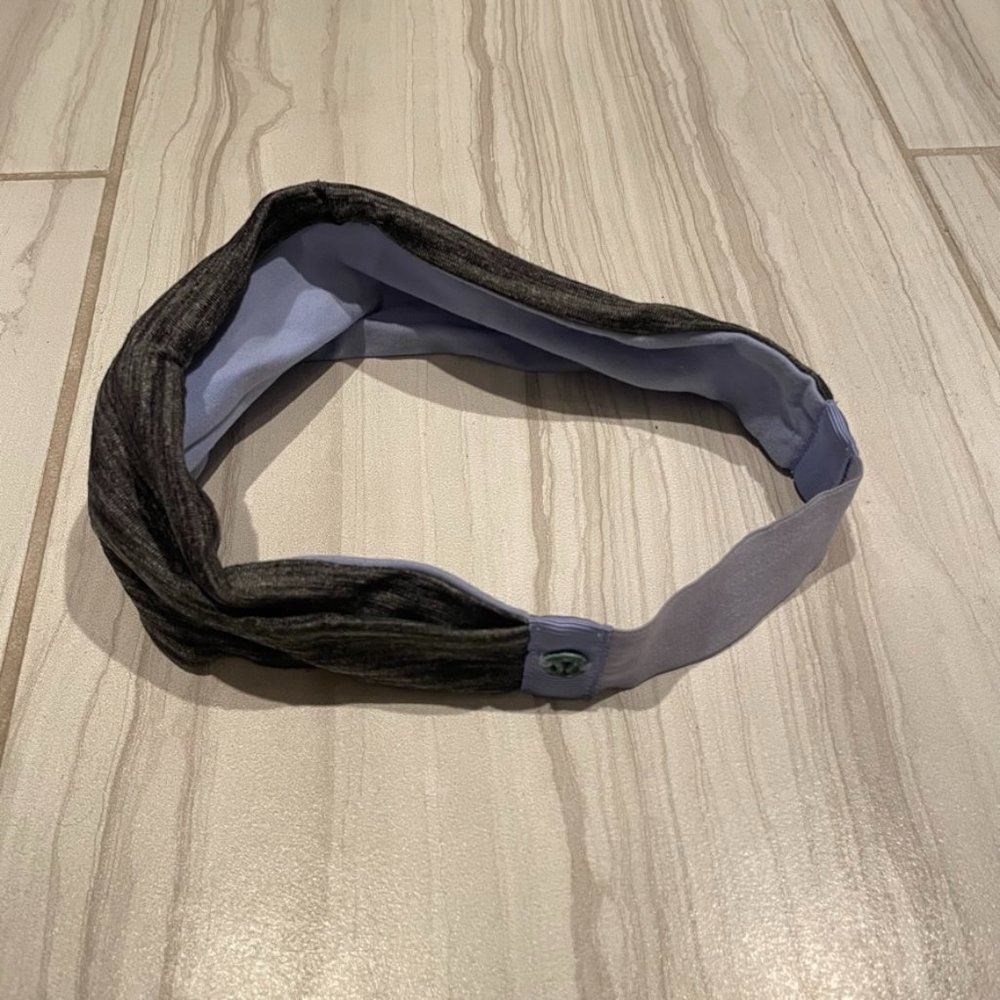 Lululemon Fringe Fighter Headband